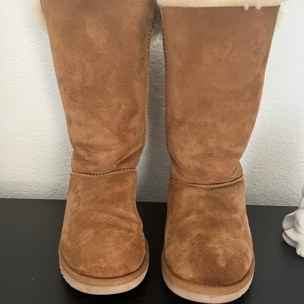 Uggs Bailey Bow Tall